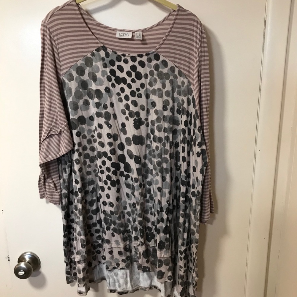 Pink print top
